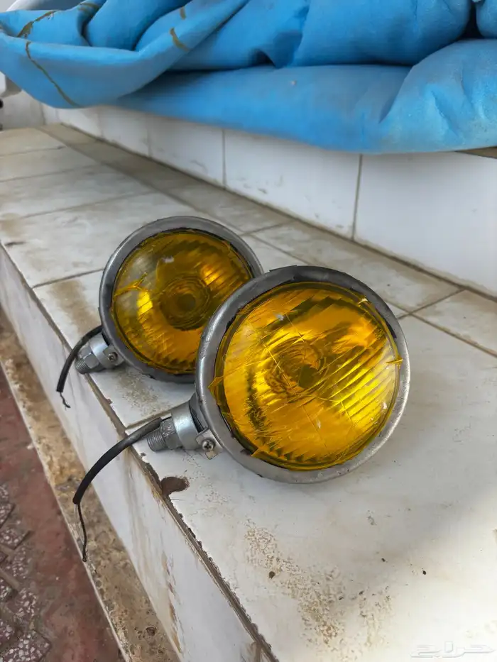 كشافات لاندكروزر 1984 0