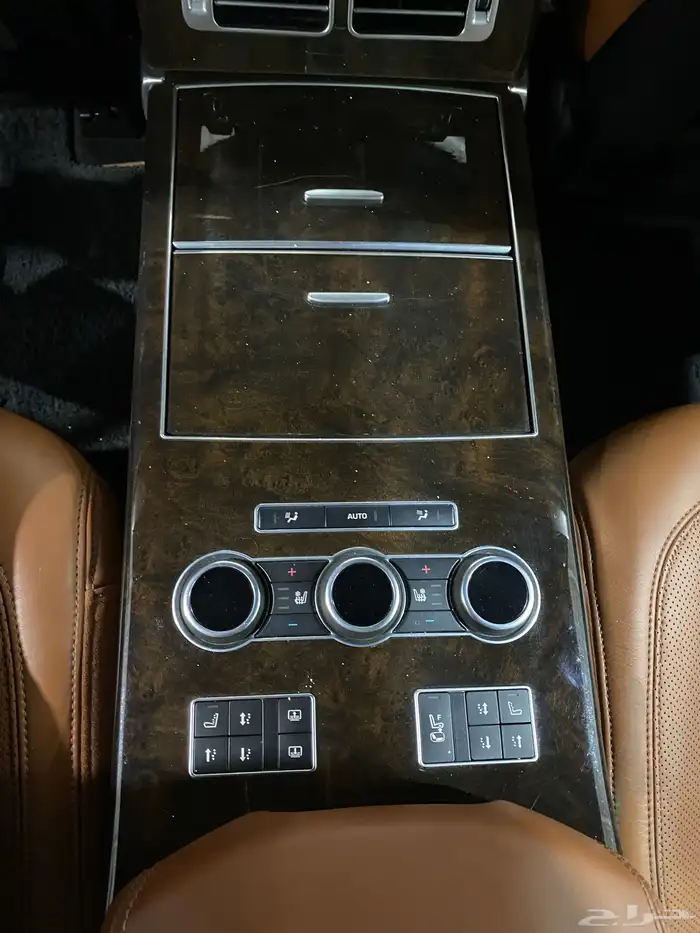 رينج روفر V8 المديل 2015 العدد 269 الف 10