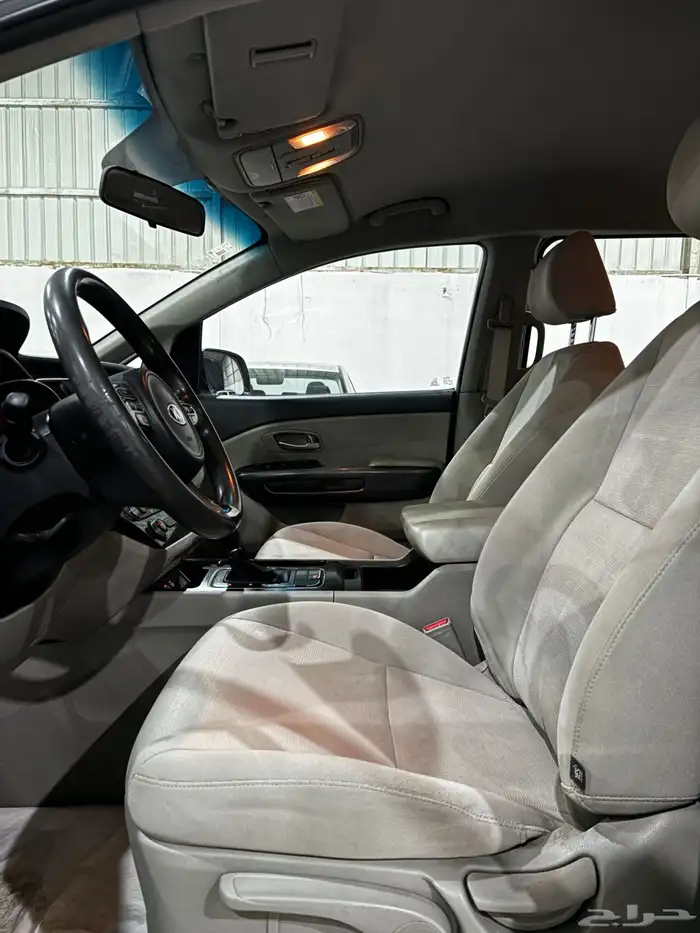 كيا كرنفال 2016 عائليه ثلاث صفوف 7