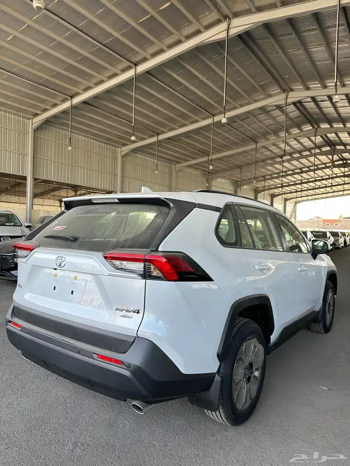 راف فور XLE 2.0 فتحه بصمه دبل موديل 2025 4