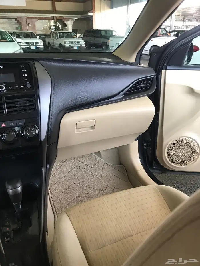 تويوتا يارس موديل 2021 15