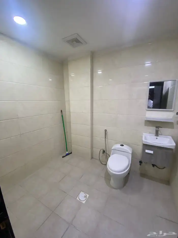 شقة سكنية للايجار الشهري والسنوي بالخبر حي التعاون 2