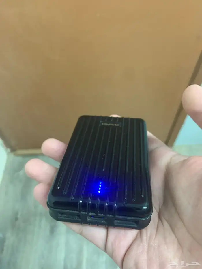 شاحن متنقل 0