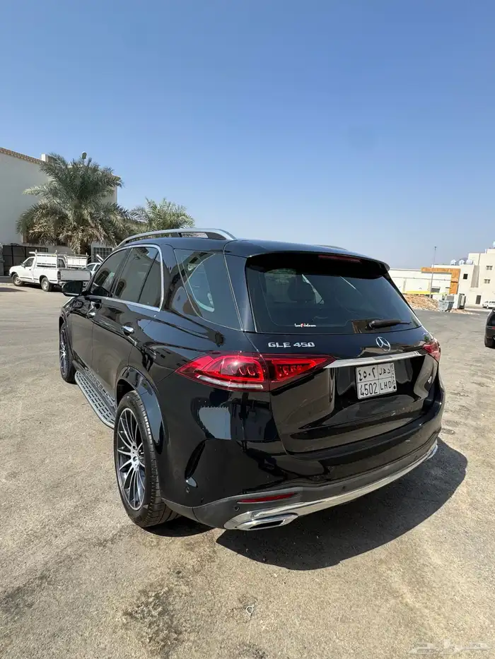 للبيع مرسيدس gle 2021 بحالة الوكاله ممشى 23 الف مالك اول 3