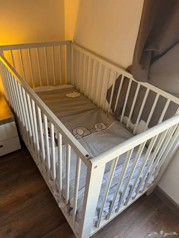 اغراض اطفال كراسي سياره وسراير 4