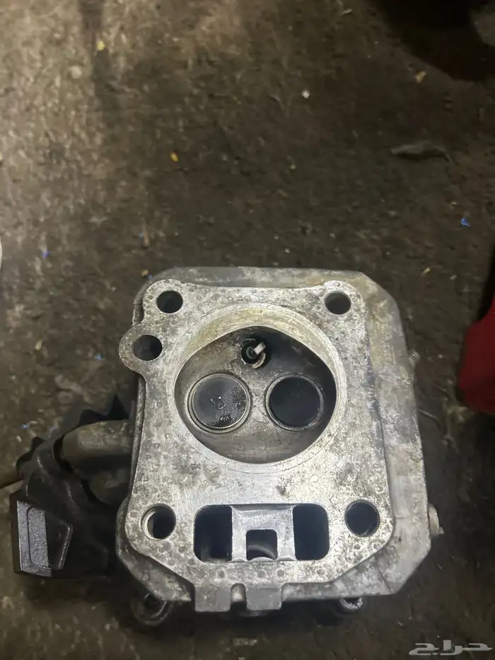 قطع غيار مواطير بنزين مستعمل وفيه جديد 11