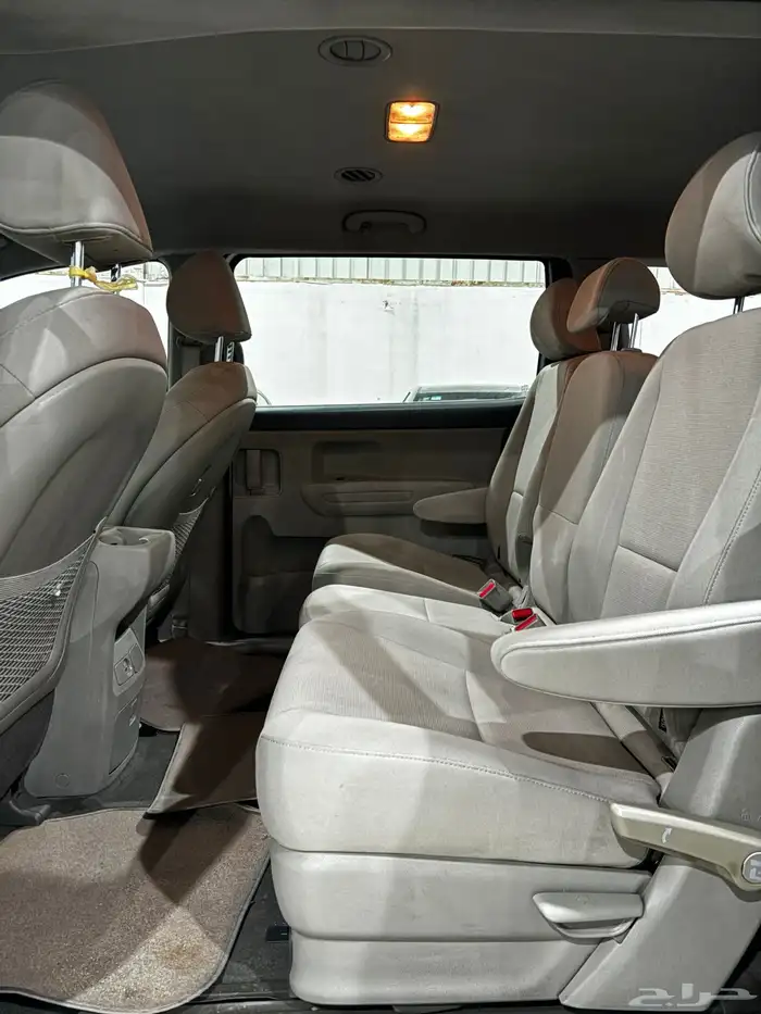 كيا كرنفال 2016 عائليه ثلاث صفوف 9