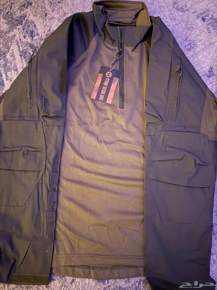 لبس صيانة قطعتين زيتي 6