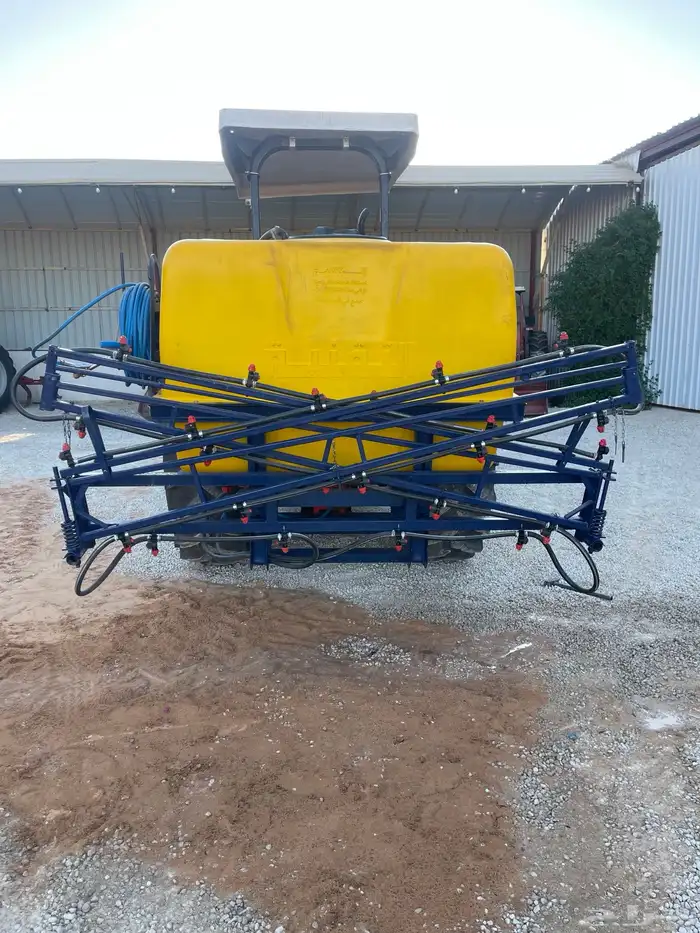 مرشه حراثه التقنيه 1000 لتر شبه جديده 1