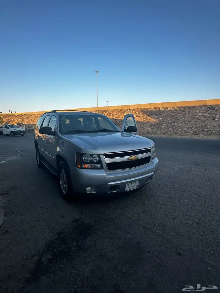 تاهو مديل 2014 دبل للبيع اوالبدل في سياره صغيره 2