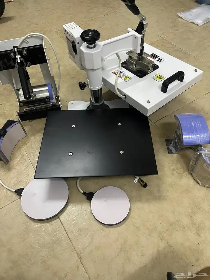 مكبس لطباعة الصور على الأكواب والأقمشة والدروع 8