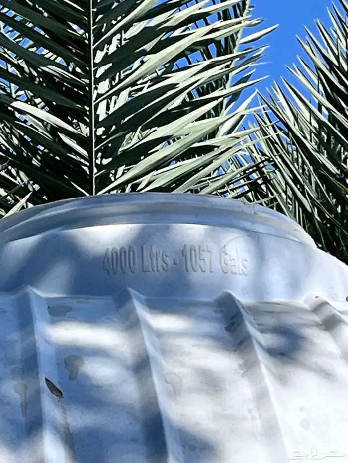 خزان الزامل مكسور 400 لتر لم يستخدم 1