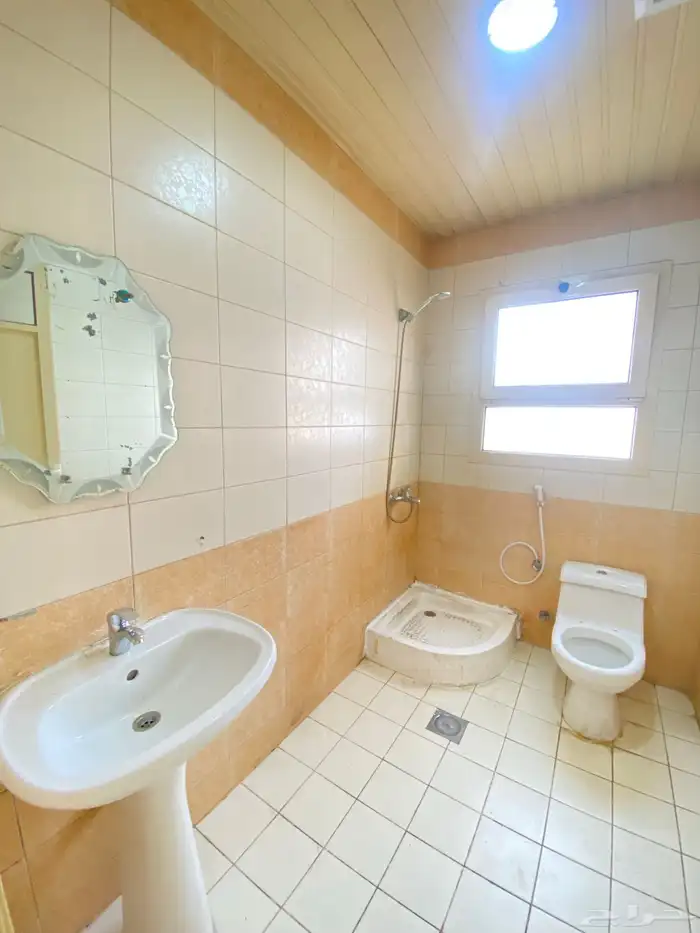 شقة سكنية للايجار الشهري والسنوي بدمام 5