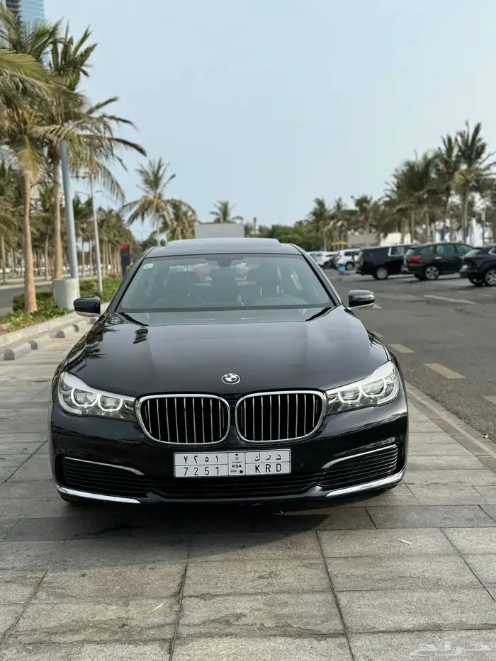 بي ام دبيلو 2018 ثاني مالك 730il 24