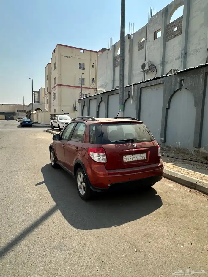 سوزوكي 2009 منفوض بطن كامل تقريبا  يوجد بها عطل في المكينة 1