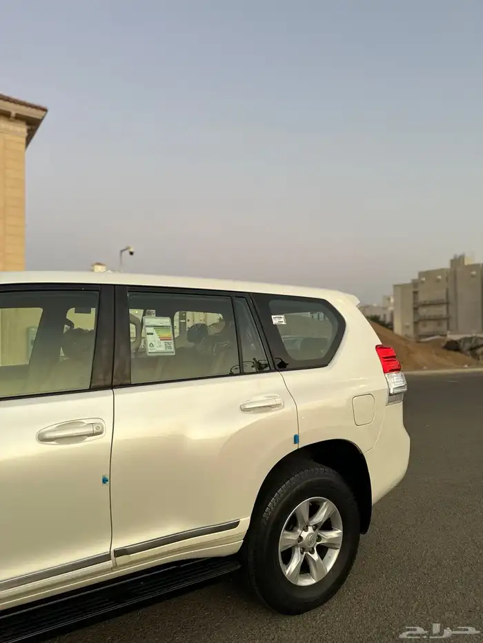 جيب برادو تويوتا TXL 2011 مخزن بحالة الوكالة 7