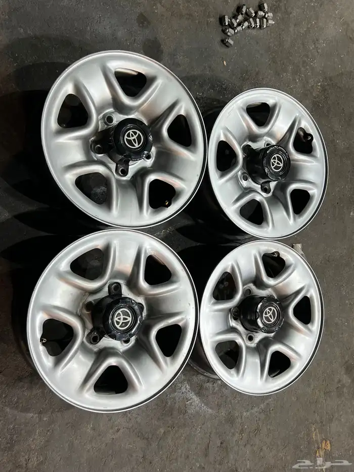 جنوط ديازلا مقاس 17مع أكواب وا صواميل 7 إنش اصلي وكالة 0