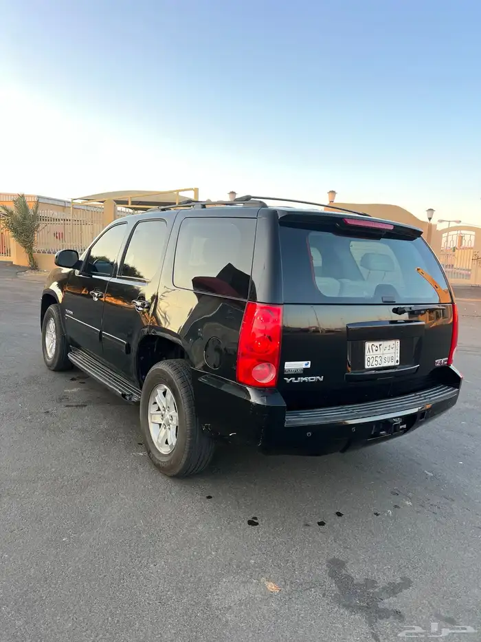 للبيع يوكن 2012 12