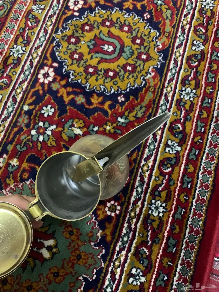 دلة العساف مسح مقبض عريض ذهبي 4