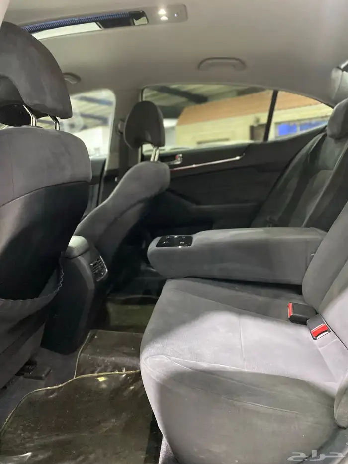 كيا كادينزا 2011 14