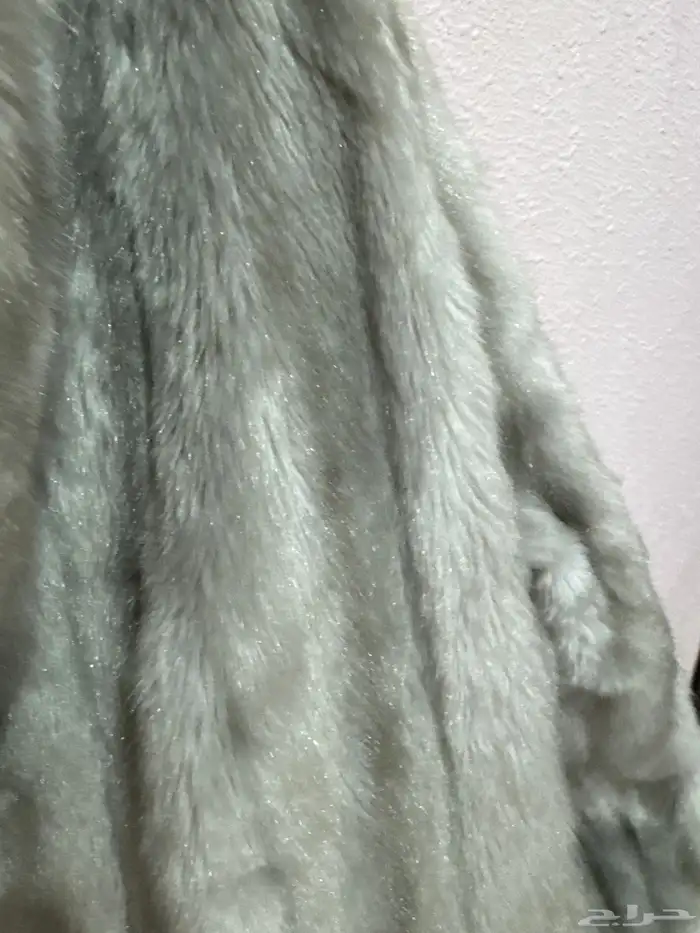 جاكيت فرو اطاليه نسائي 2