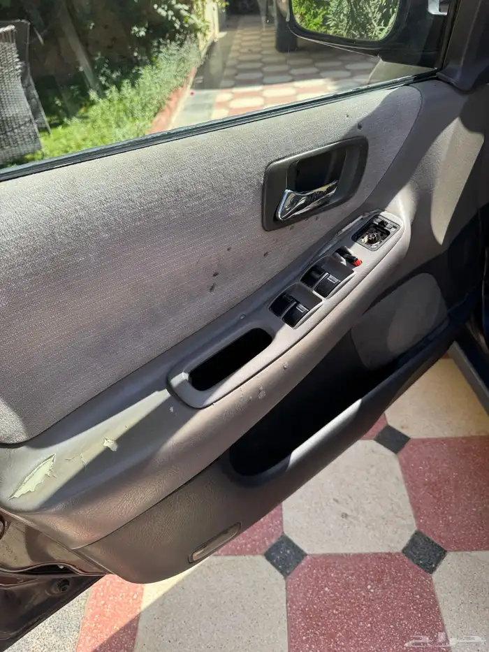 هوندا اكورد 1999 مستعمله 4