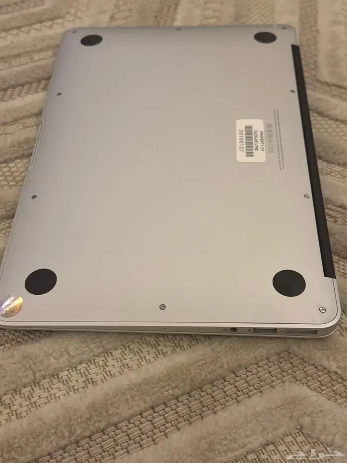 ماك بوك أير 2015 9