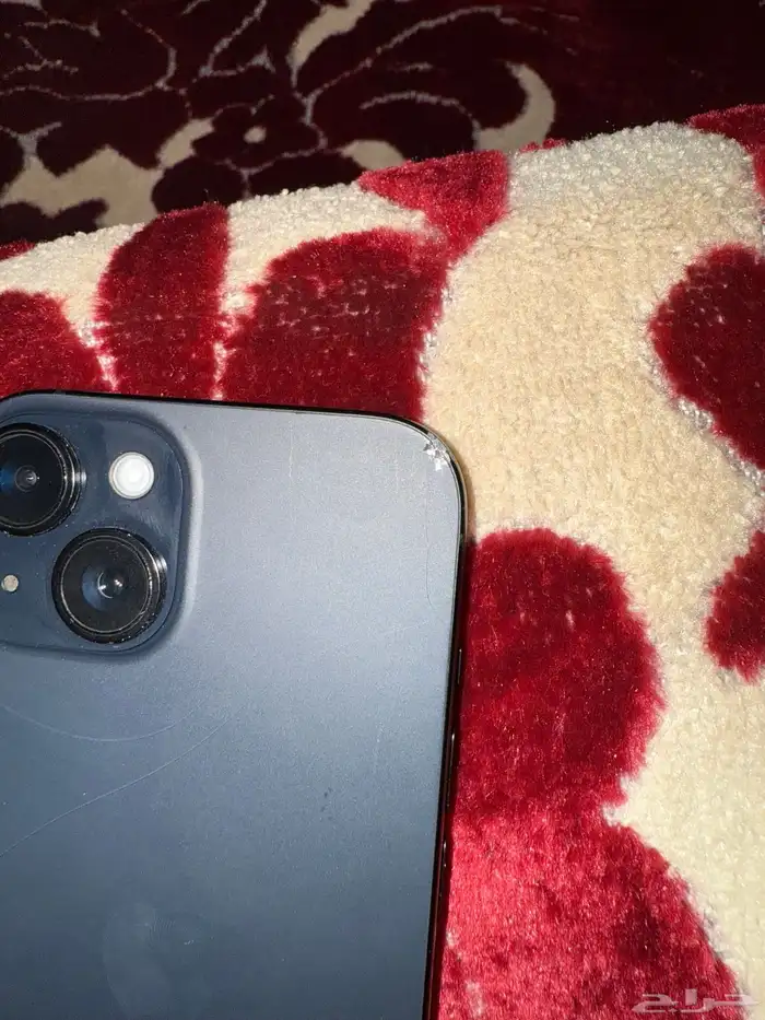 ايفون 15 العادي 1