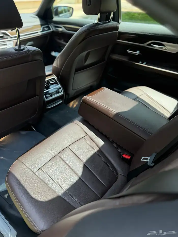 بي ام دبيلو 2018 ثاني مالك 730il 44