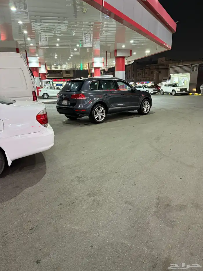 جيب طوارق 2012 فل كامل نظيف جدا 11