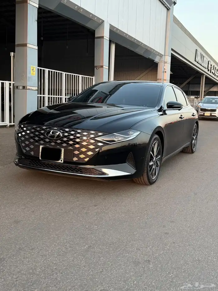 ازيرا 2022 بدي وكاله 6 سلندر 1