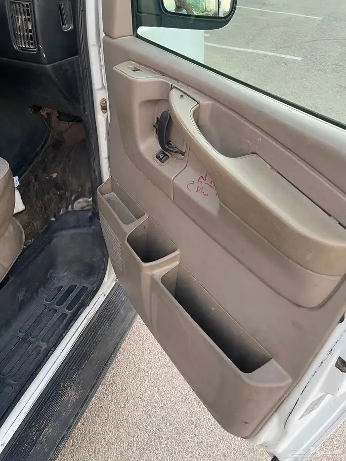 للبيع فان اكسبرس م2008 شفرولية 15 راكب شاص طويل 11