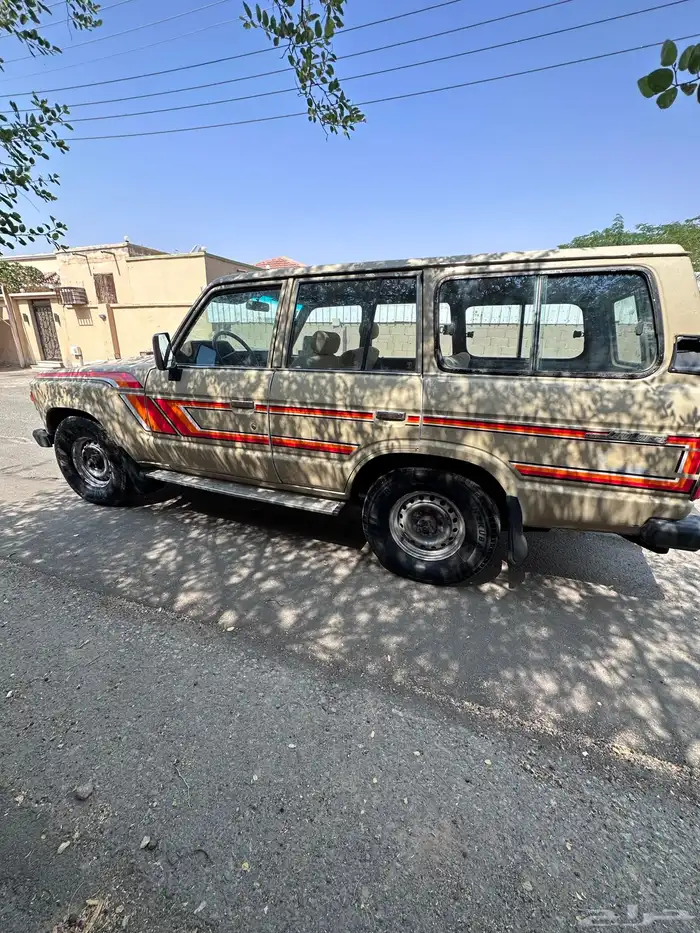 للبيع صالون 85 5