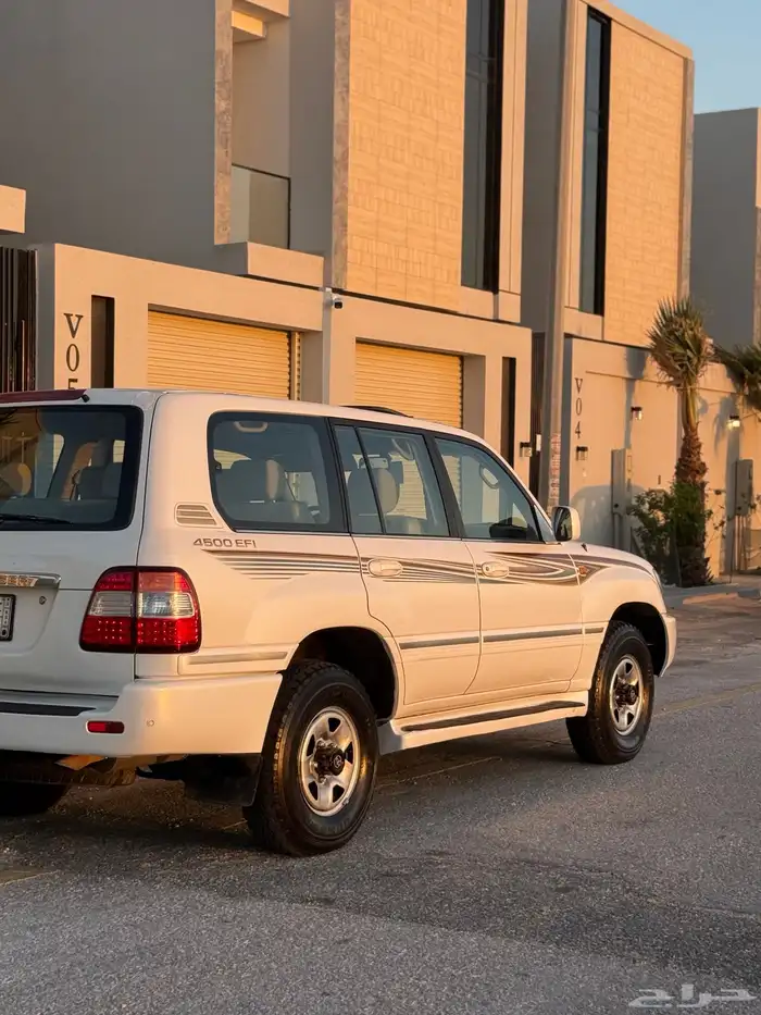 لاندكلوزر 2007 فل كامل قير عادي ونش 10