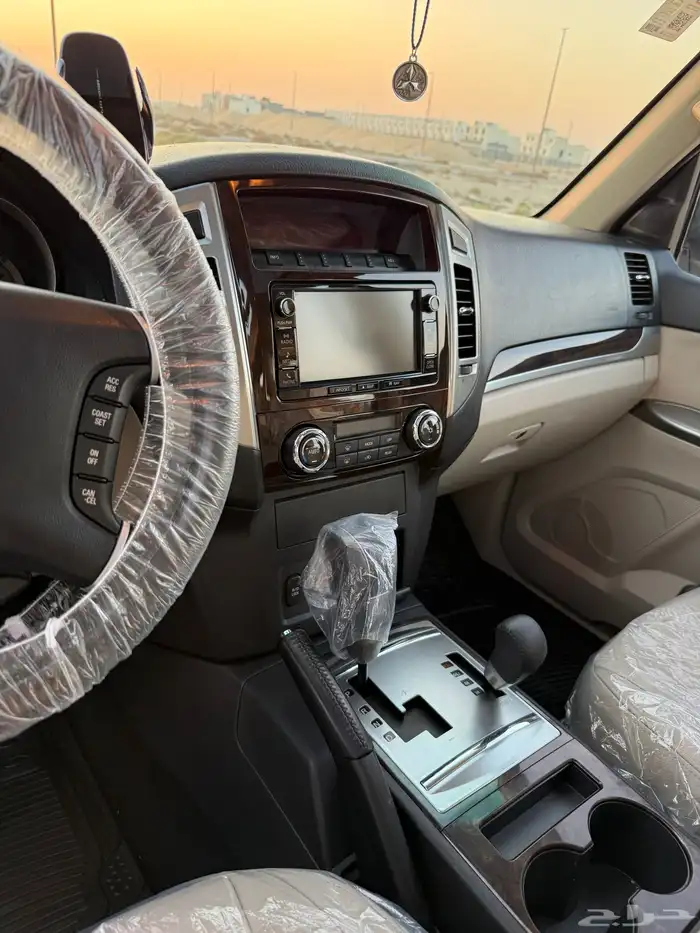 باجيرو موديل 2017 فل كامل ( العلامه الذهبيه) 31