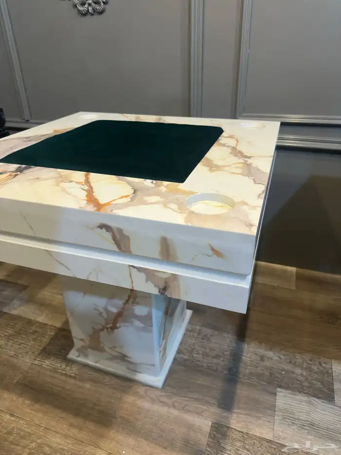 طاولة بلوت 9