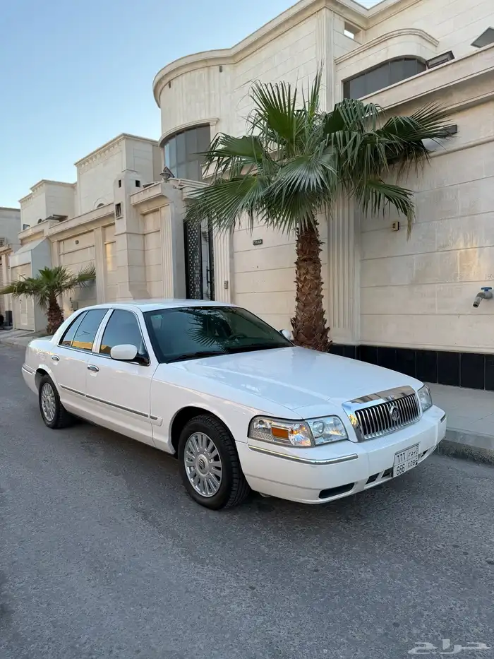 فورد ماركيز 2007 مخزن سعودي ماشي 48 الف 0