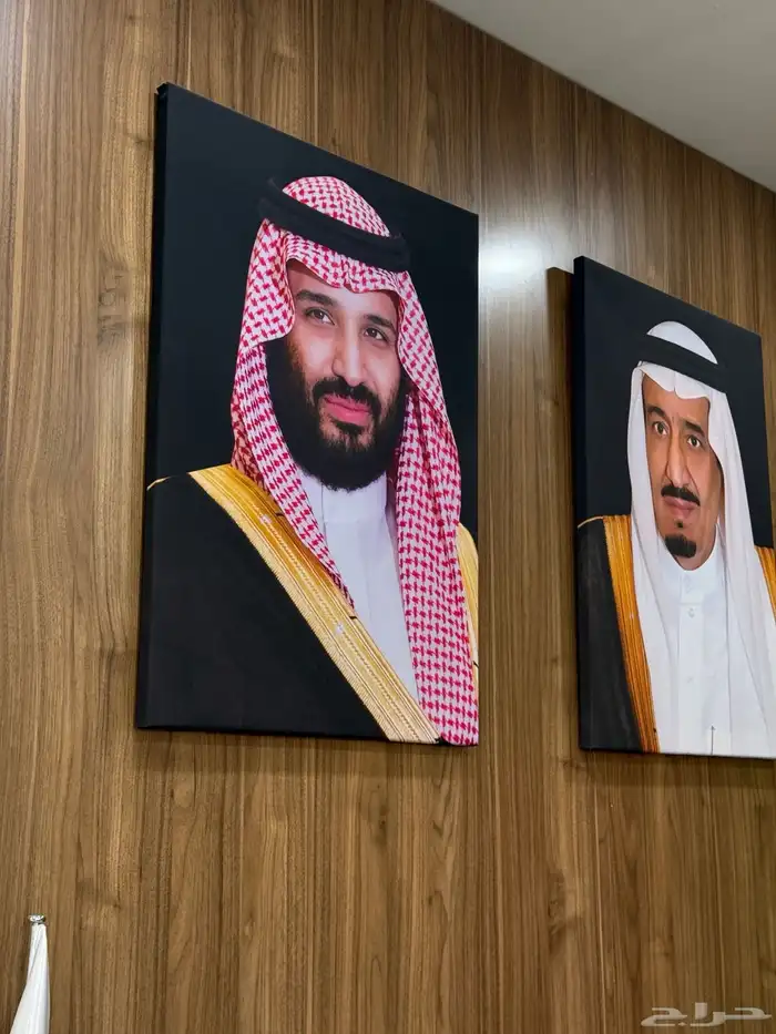 تفصيل صور الملوك كانفس طقم مكتبي على الطلب 0