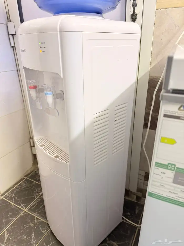 برادة ماء نظيفه وتبريدها جدا ممتازه مافي شي سبب البيع 2