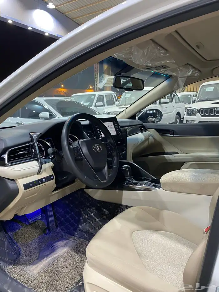 للبيع كامري 2023 GLE فل كامل هايبرد عبداللطيف عداد 70 الف 9