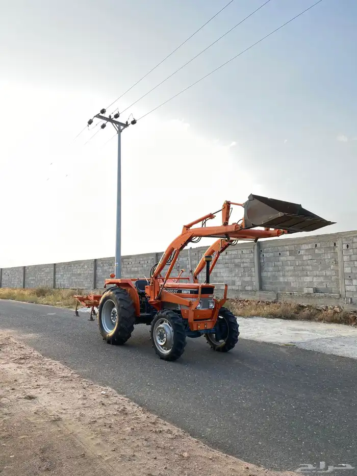 حراثة كابوتا للبيع  مخزنة 5