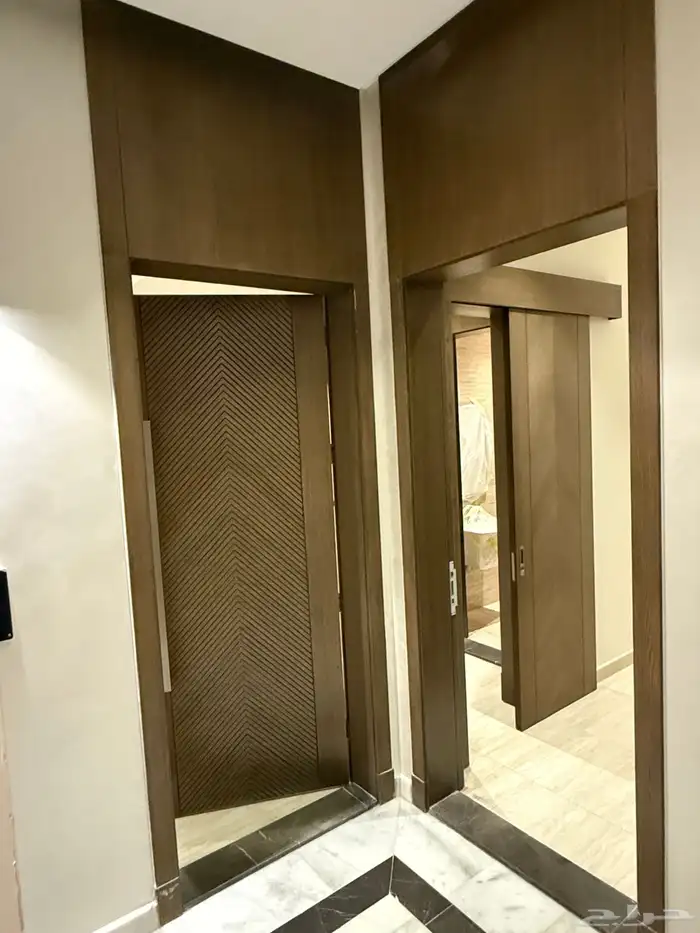 شقة فاخرة للبيع حي الفيصلية 1