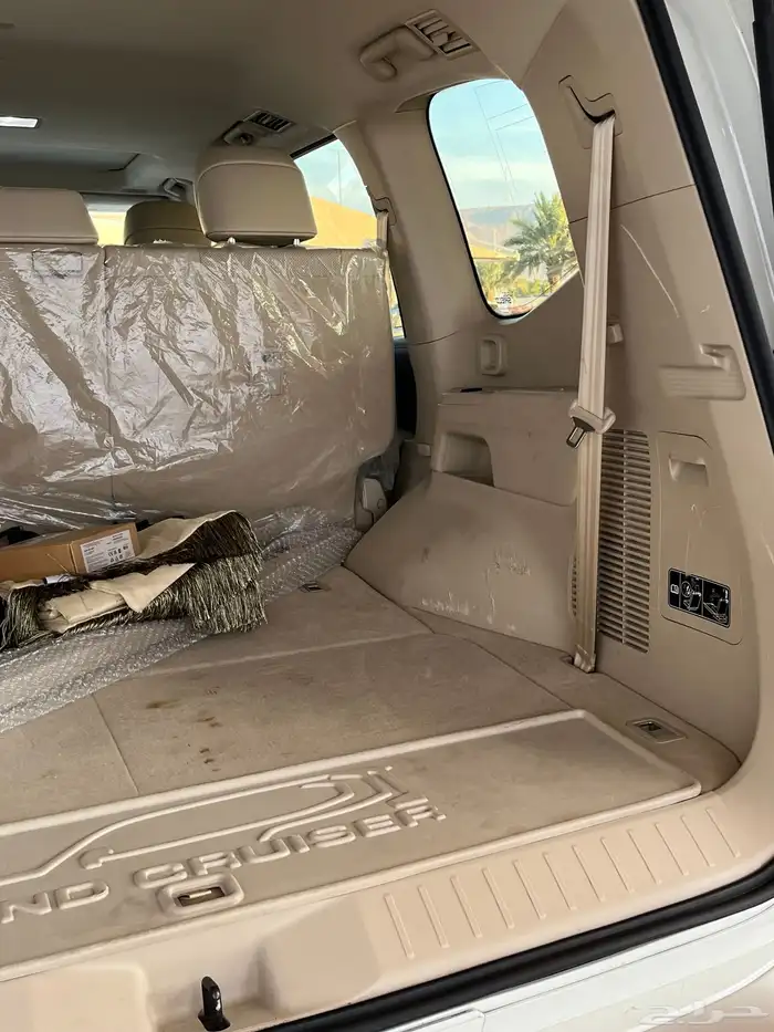 لاندكروزر 2024 رقم L4 23