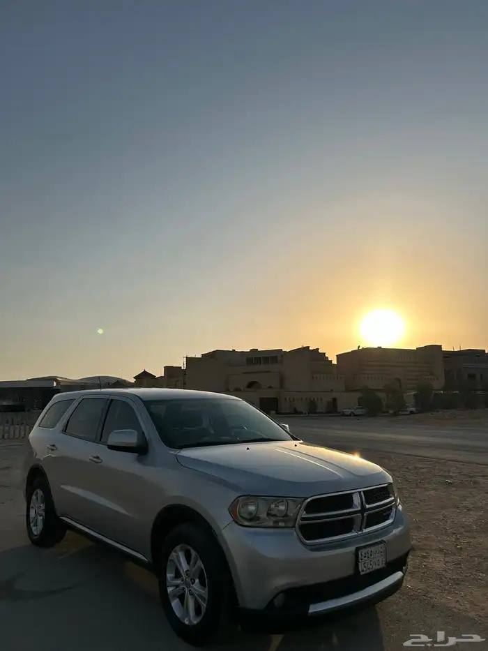 دودج درانغو 2013 6سلندر نظيف 5