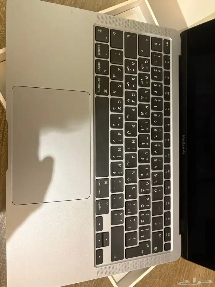 ماك بوك اير 4