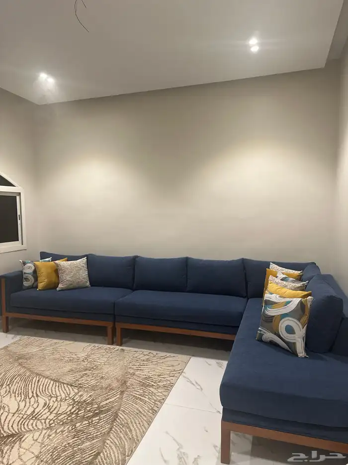 اثاث منزلي كنب للبيع جديد و نظيف 4