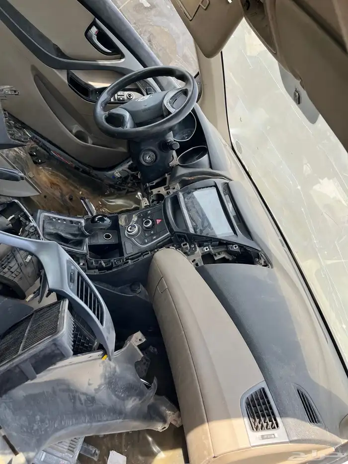 للبيع قطع غيار النترا 2013 تشليح 4