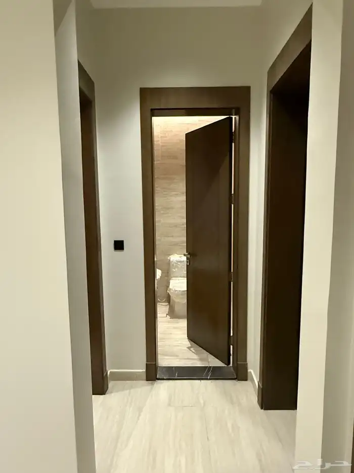 شقة فاخرة للبيع حي الفيصلية 13