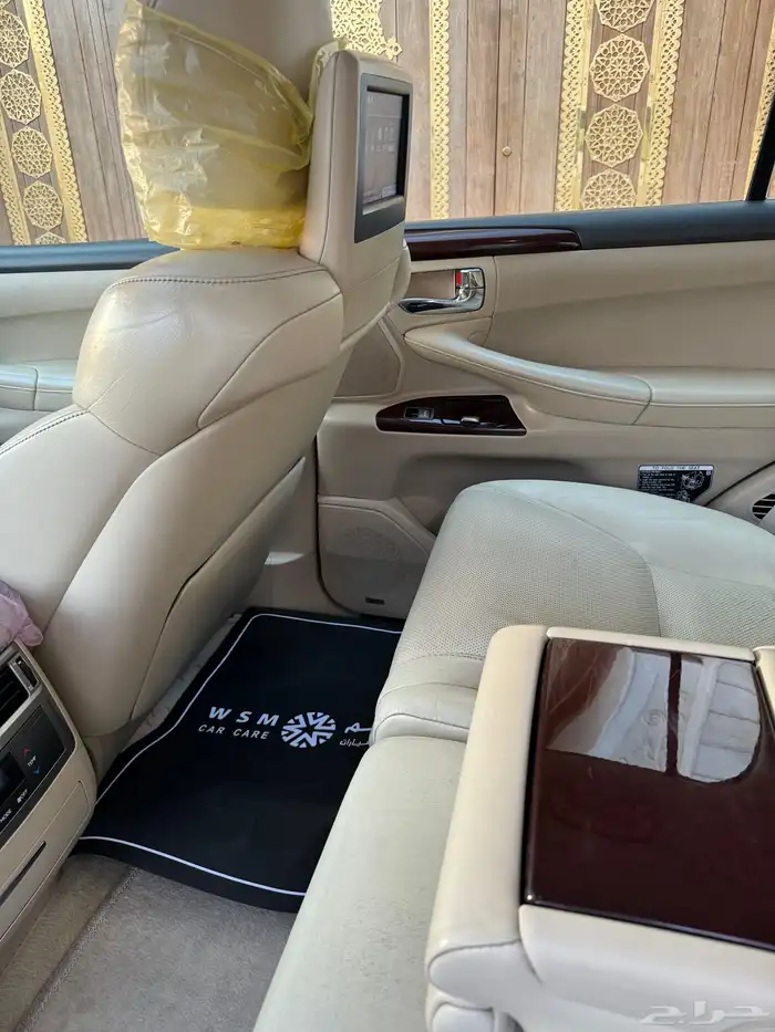 للبيع جيب لكزس LX 570 S 2014 شبه الجديد 58