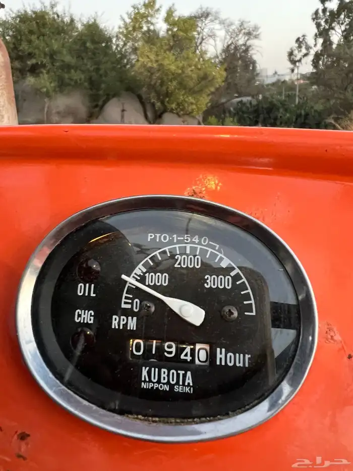 حراثة كابوتا L245 DT مخزنه 6